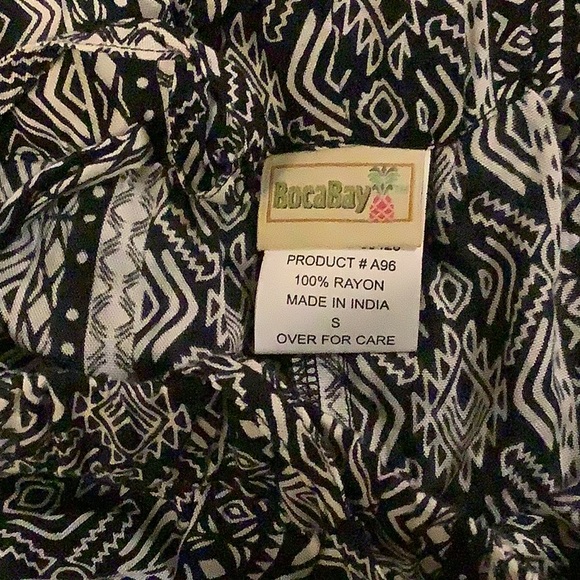 COPY - 🐚Ladies Aztec Print Pant.🐚 - Picture 4 of 5